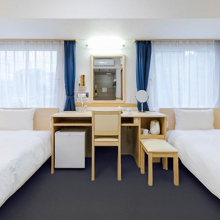 Toyoko Inn Kagoshima Chuo Eki Higashi Guchi Exterior foto
